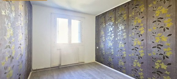 Apartamento de 2 dormitorios en La Chapelle-Saint-Luc, France No. 50325 7