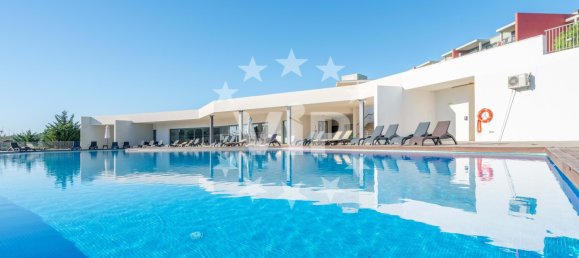 Квартира с 2 спальнями в Мешильоейра Гранде, Португалия № 153660 39