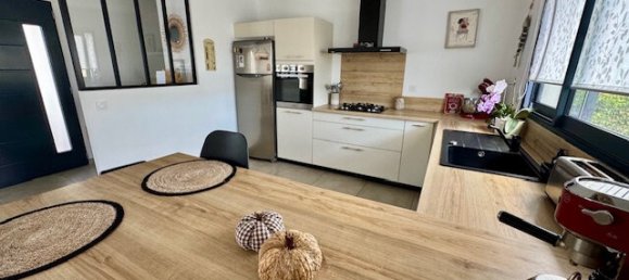 Villa de 3 dormitorios en Cessenon-sur-Orb, France No. 296667 8