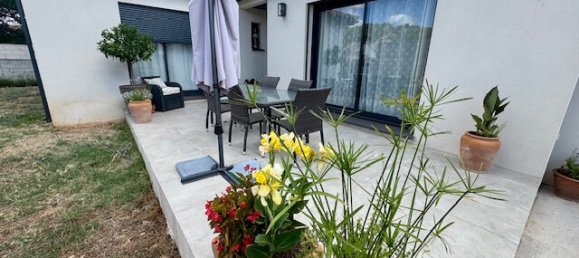 Villa de 3 dormitorios en Cessenon-sur-Orb, France No. 296667 2