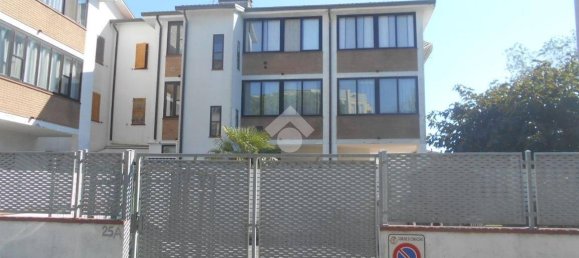 2 Schlafzimmer Wohnung in Comacchio, Italy, Nr. 377073 2