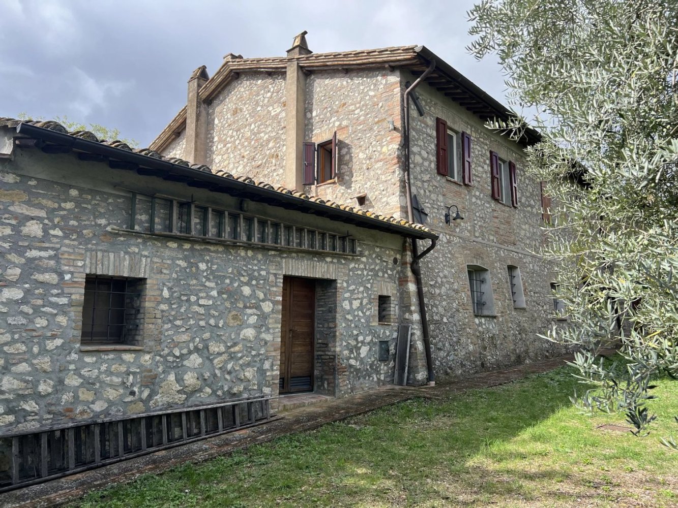 11 rooms House in Narni, Italy No. 50311