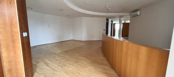 564m² Office in Modling, Austria No. 226548 44