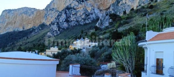 5 غرف نوم فيلا في Palermo, Italy رقم 71494 9