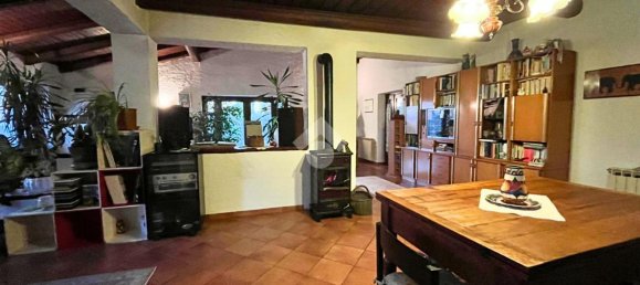 5 rooms House in Val di Chy, Italy No. 107150 15