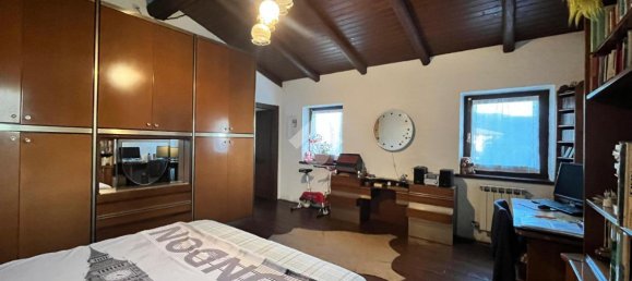 5 rooms House in Val di Chy, Italy No. 107150 26