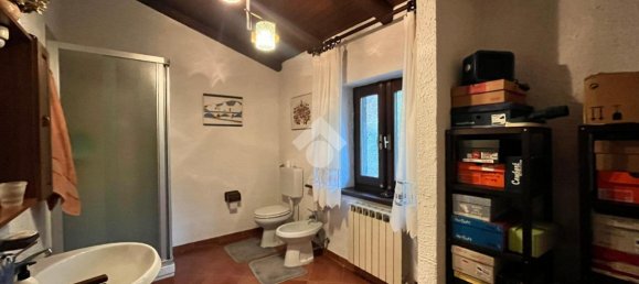 5 rooms House in Val di Chy, Italy No. 107150 32