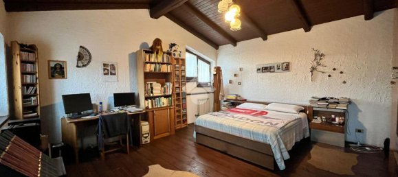 5 rooms House in Val di Chy, Italy No. 107150 30