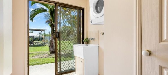 4 Schlafzimmer Haus in Deeral, Australia, Nr. 360 13