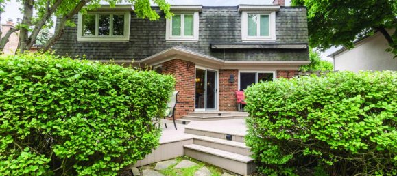 6 bedrooms House in Mississauga, Canada No. 364 10