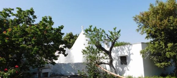 2 bedrooms House in Ceglie Messapica, Italy No. 174886 4