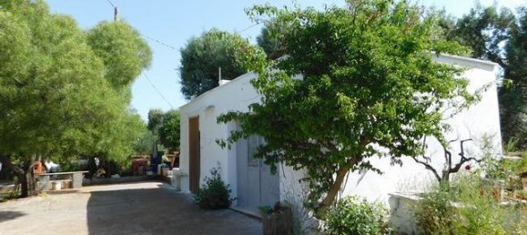 2 bedrooms House in Ceglie Messapica, Italy No. 174886 2