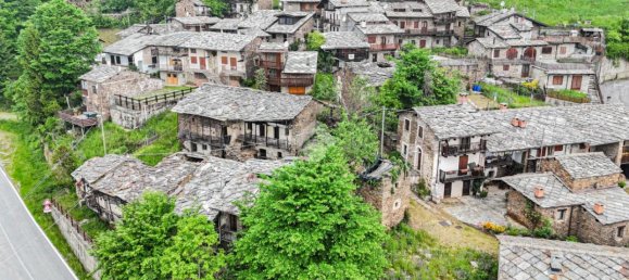 Casa de 7 habitaciónes en Paesana, Italy No. 68817 5