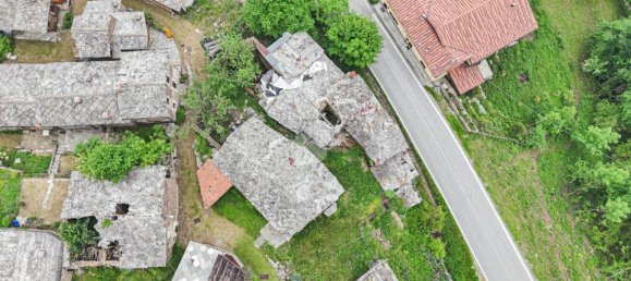 Casa de 7 habitaciónes en Paesana, Italy No. 68817 12