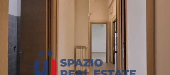 5 rooms Apartment in Città Sant'Angelo, Italy No. 106865 17