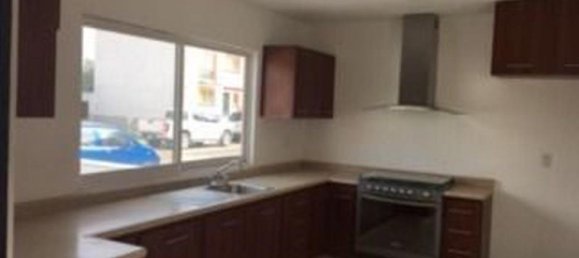 4 bedrooms House in Queretaro, Mexico No. 174498 2