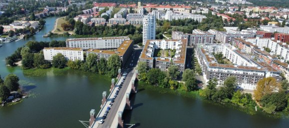 Apartamento de 1 dormitorio en Hakenfelde, Germany No. 12439 2