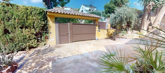 4 bedrooms House in El Masnou, Spain No. 169850 9