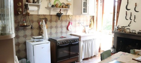 5 rooms House in Foiano della Chiana, Italy No. 225741 10
