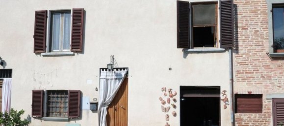 5 rooms House in Foiano della Chiana, Italy No. 225741 24