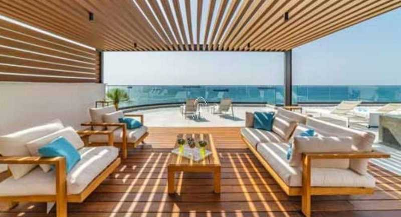 4 bedrooms Penthouse in Germasogeia, Cyprus No. 19449