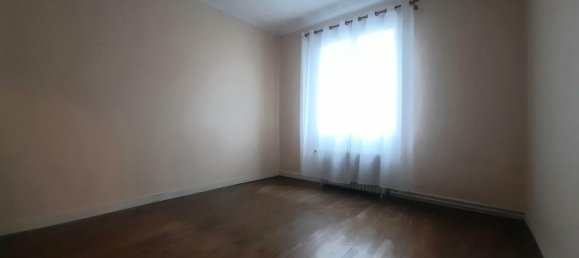 5 bedrooms House in Chateauroux, France No. 77303 7