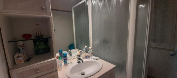 5 bedrooms House in Chateauroux, France No. 77303 15