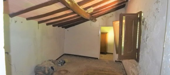 Casa de 8 habitaciónes en Cantagallo, Italy No. 89814 7