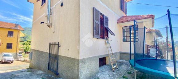 Casa de 5 divisões em Savignone, Italy N.º 171690 2