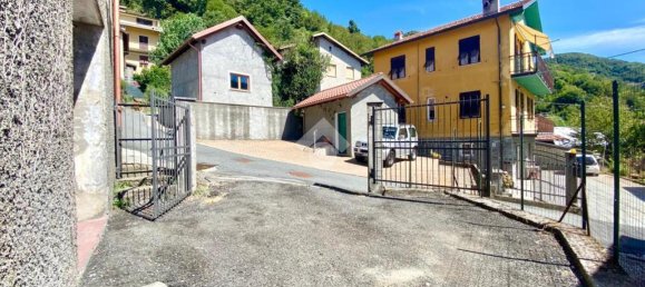 Casa de 5 divisões em Savignone, Italy N.º 171690 6