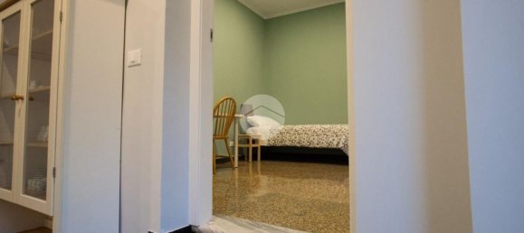 5 Schlafzimmer Wohnung in Genoa, Italy, Nr. 339983 8