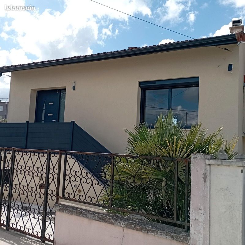 2 bedrooms House in Paray-Vieille-Poste, France No. 333421