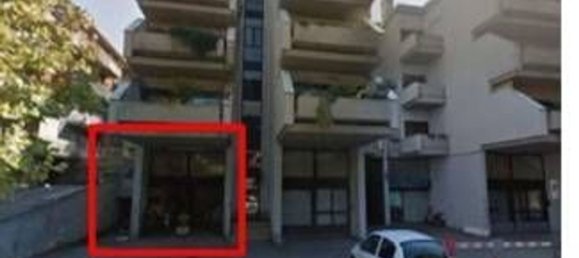 Коммерческая недвижимость 375м² в Терамо, Италия № 371238 10