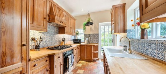 3 bedrooms Commercial property in Hampstead Garden Suburb, United Kingdom No. 5366 8