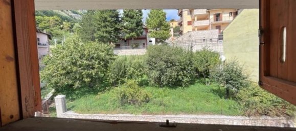 3 Schlafzimmer Haus in Rocca di Cambio, Italy, Nr. 372192 18