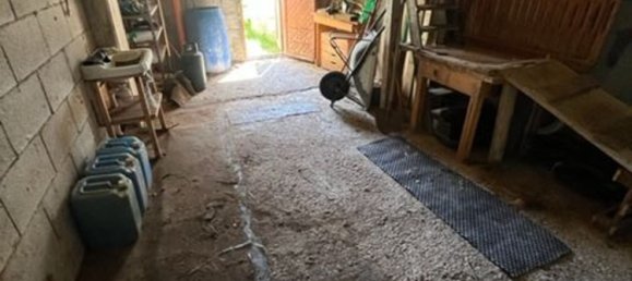 3 Schlafzimmer Haus in Rocca di Cambio, Italy, Nr. 372192 13