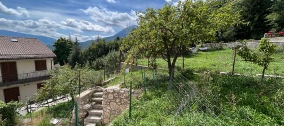 3 Schlafzimmer Haus in Rocca di Cambio, Italy, Nr. 372192 20