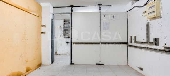 551m² Commercial property in Cornella De Llobregat, Spain No. 173409 15
