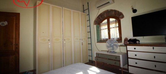 Casa de 3 habitaciónes en Terranuova Bracciolini, Italy No. 309763 9