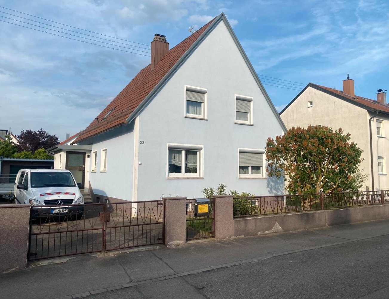 Дом с 3 спальнями в Neu-Ulm, Германия № 237377