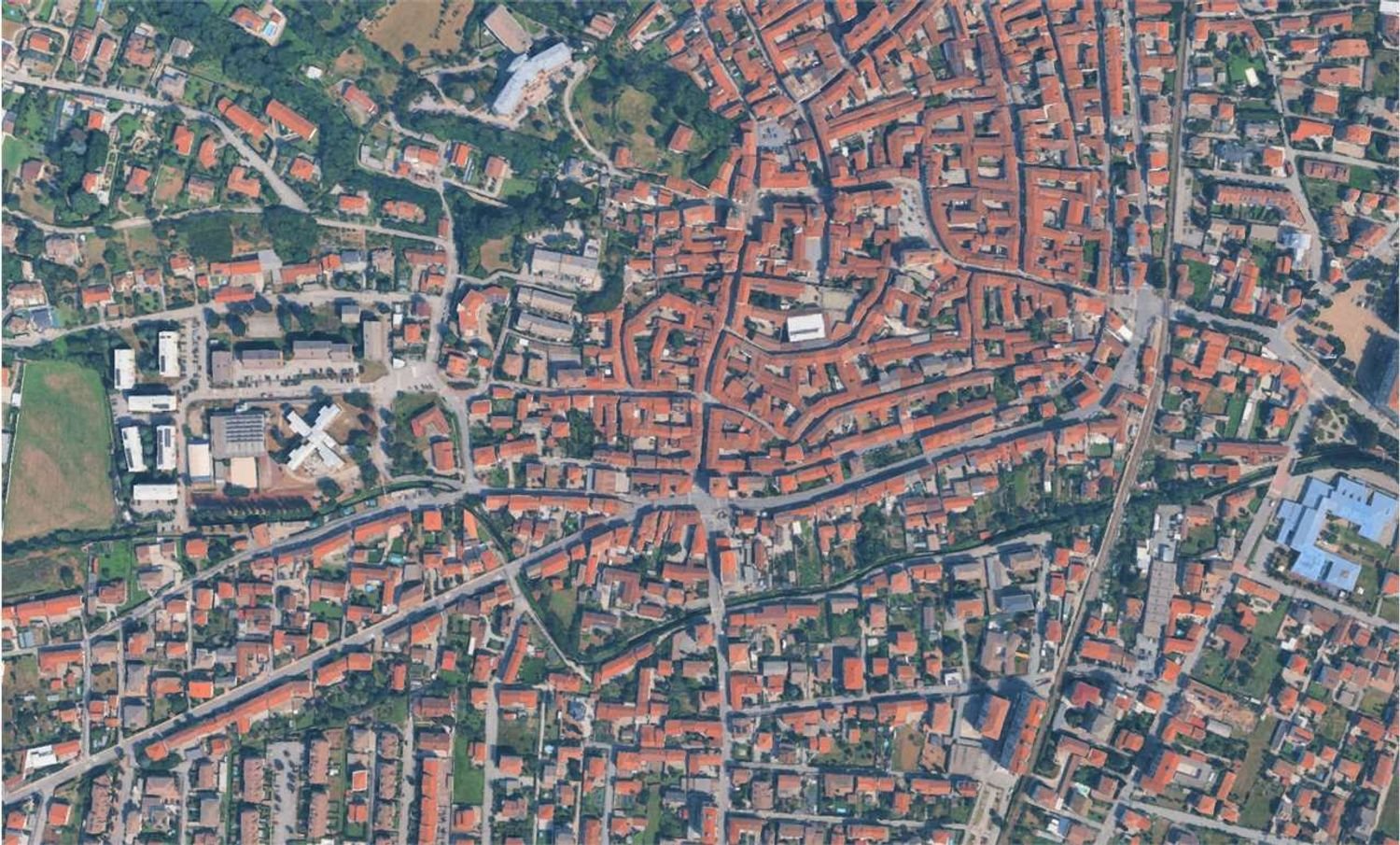 6-salle Appartement à Volpiano, Italy No. 289941