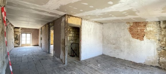 Офис с 3 спальнями в Конфолан, Франция № 301441 19