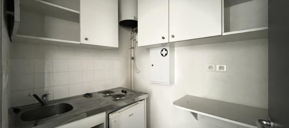 Офис с 3 спальнями в Конфолан, Франция № 301441 9