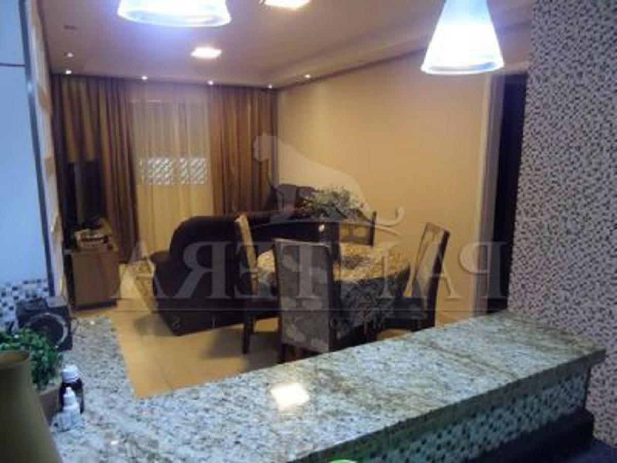 Casa de 3 dormitorios en Sao Paulo, Brazil No. 477776