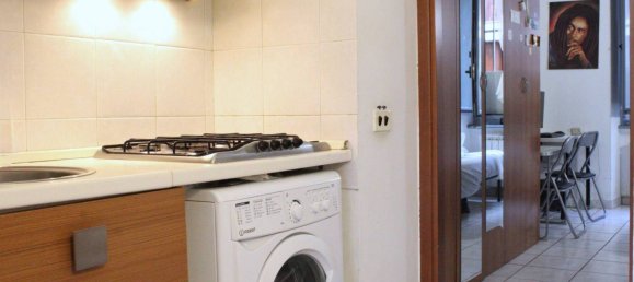 1 bedroom Apartment in Turin, Italy No. 152849 24