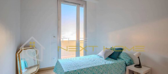 2 bedrooms Penthouse in Florence, Italy No. 328815 21