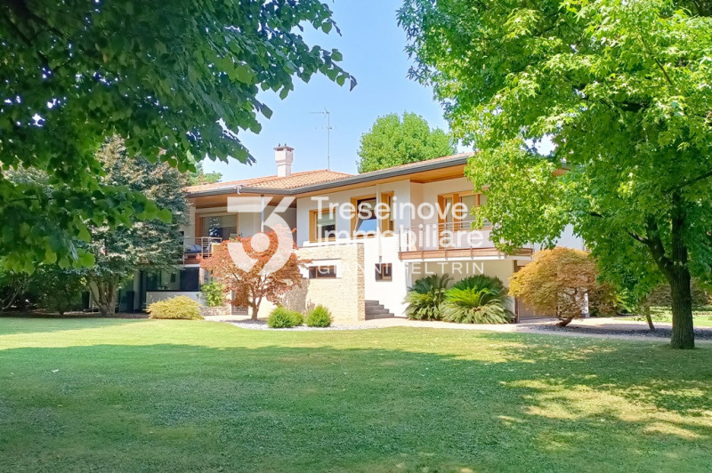 3 rooms Villa in Ponzano Veneto, Italy No. 132811