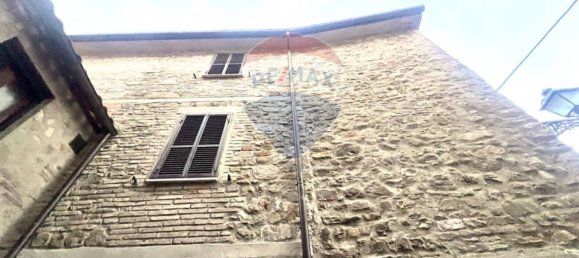 3 bedrooms Apartment in Gualdo Cattaneo, Italy No. 151968 33