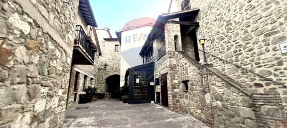 3 bedrooms Apartment in Gualdo Cattaneo, Italy No. 151968 20