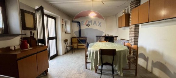 3 bedrooms Apartment in Gualdo Cattaneo, Italy No. 151968 49